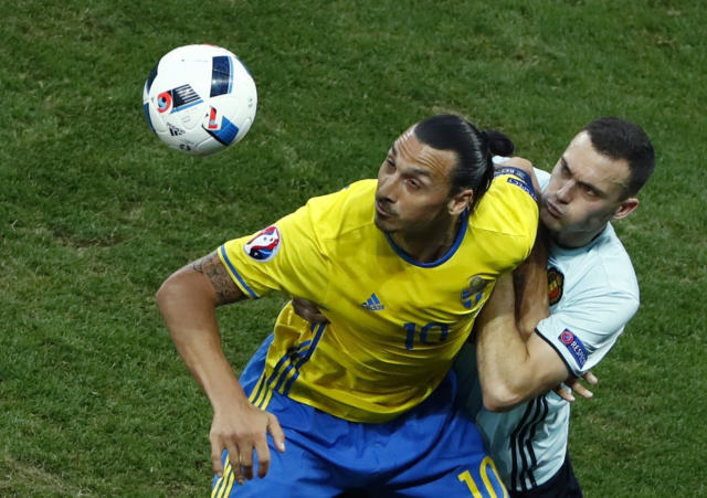 巴黎绝杀比利时，伊布统治全场