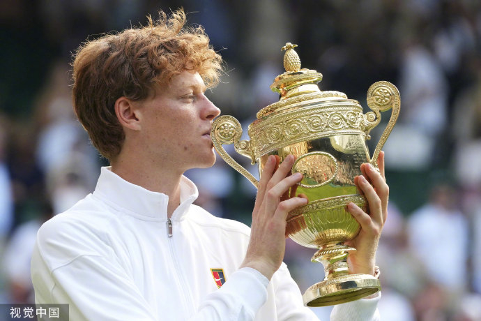 美网横扫温网，辛纳惊艳四座