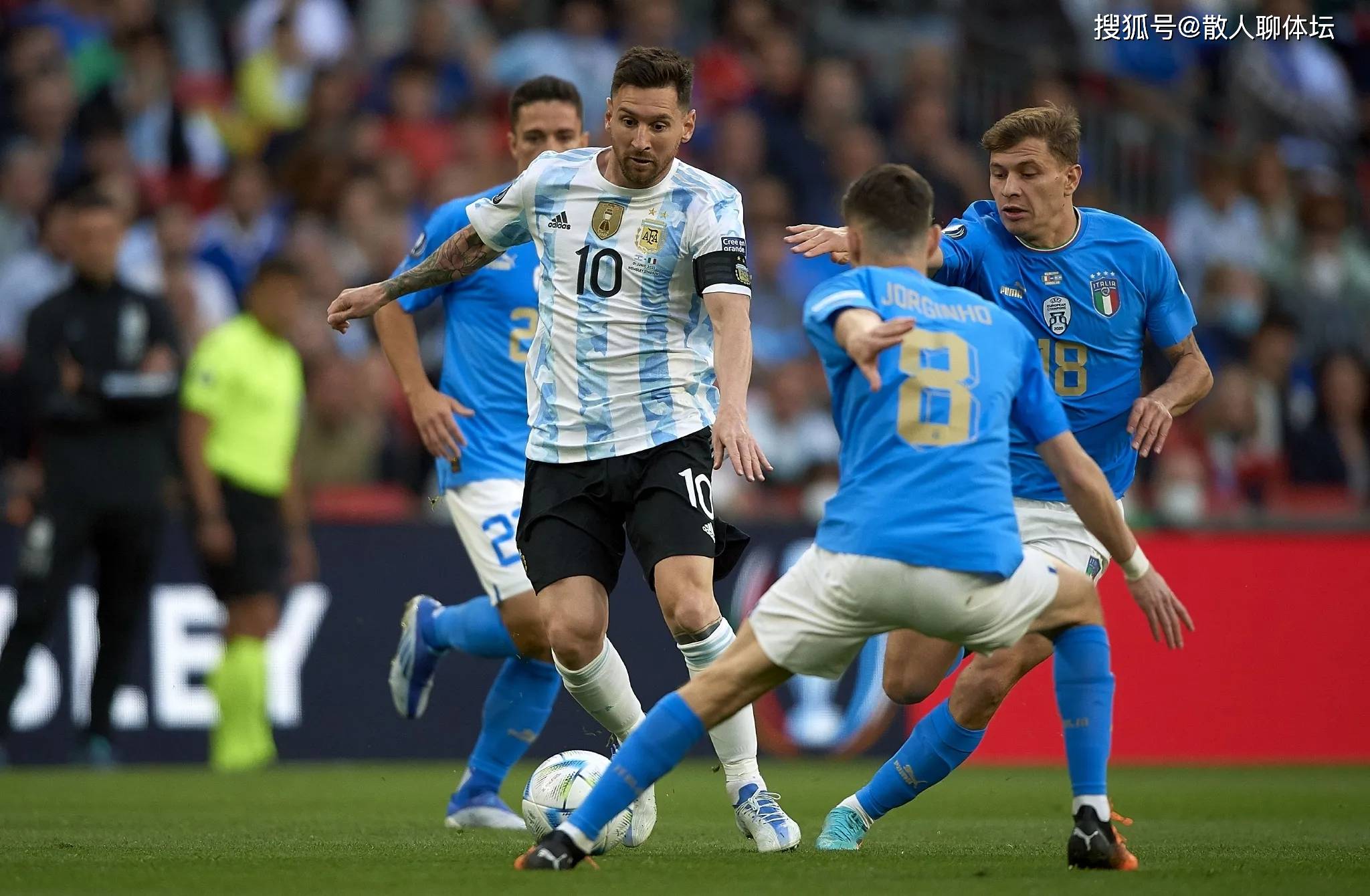 国际米兰轻取阿根廷，马丁内利刷新纪录