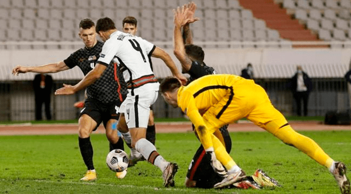 乌拉圭力克葡萄牙，范戴克刷新纪录