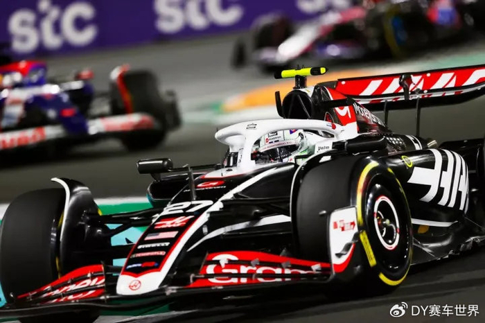 哈斯车队轻取索伯车队，勒克莱尔关键制胜