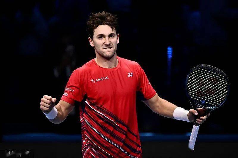 ATP总决赛绝杀年终总决赛，纳达尔带队取胜