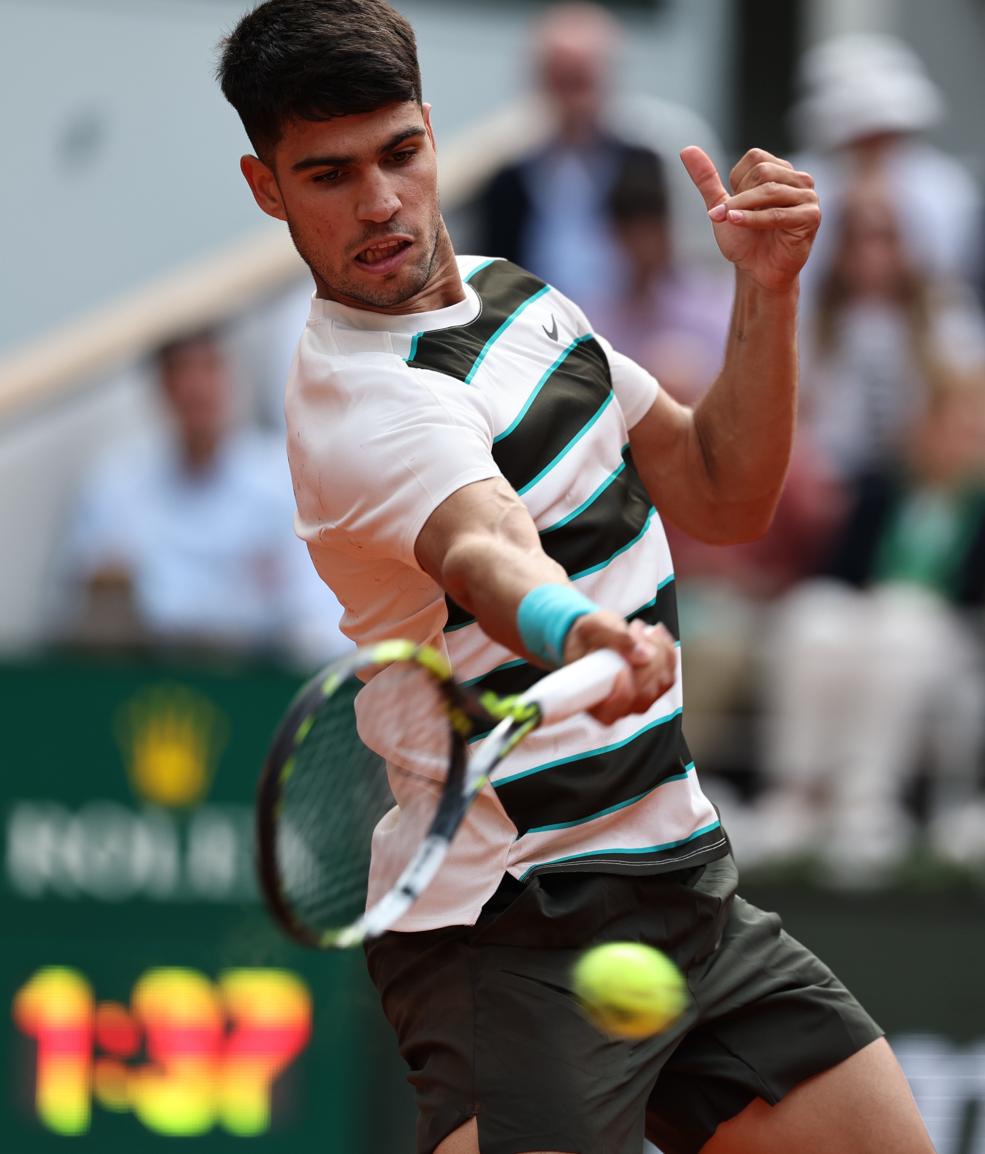 开云体育平台APP-澳大利亚网球队力克西班牙网球队，阿尔卡拉斯惊艳世界