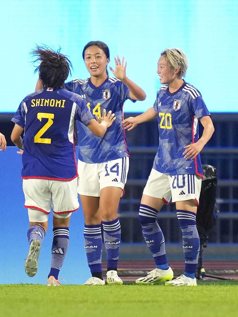 日本女足名将在比赛中展现出色表现