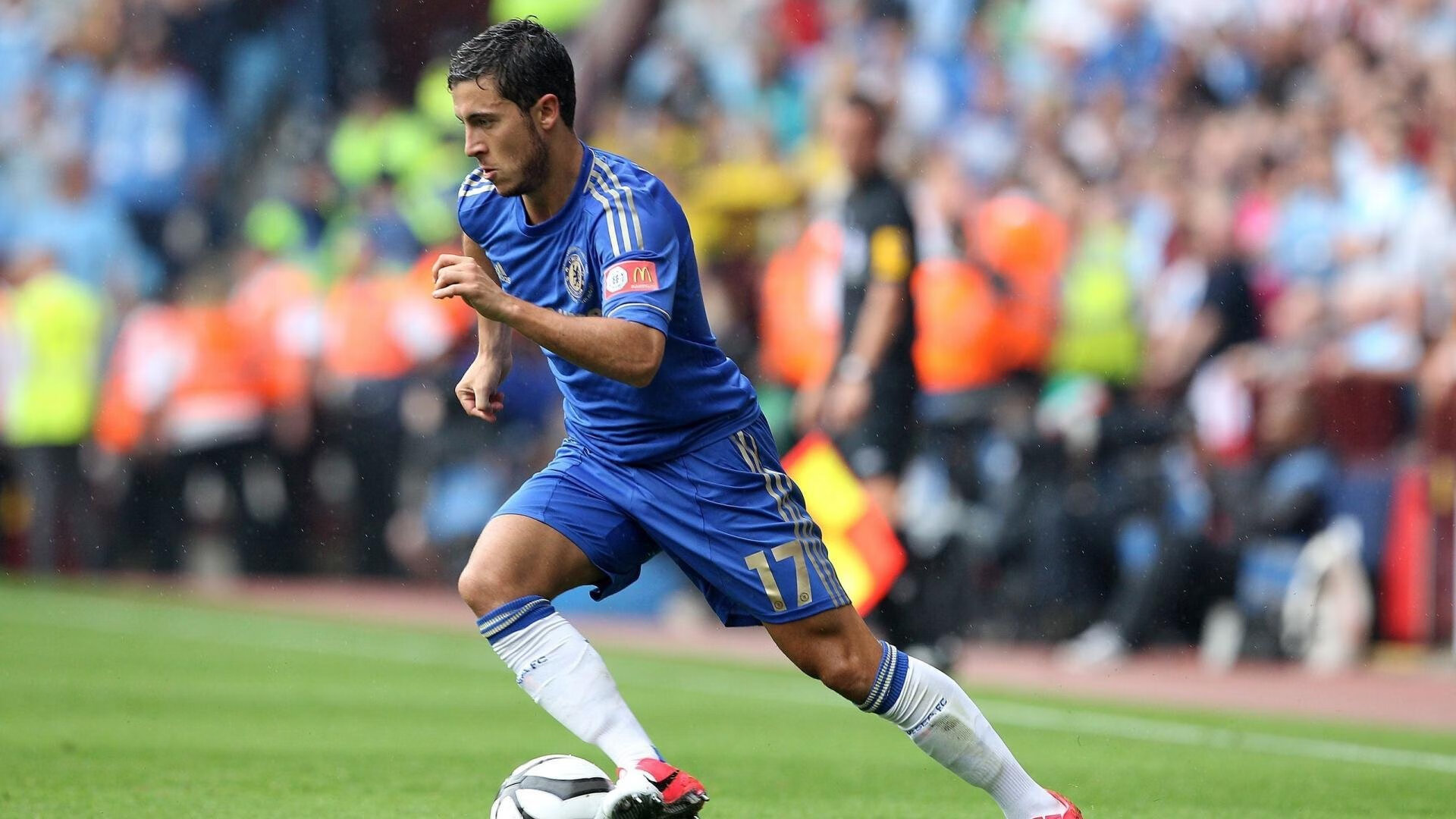 加维关键战不手软，德国正面击溃加拿大，新世代足球的战术启示